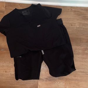 Black FIGS scrub set